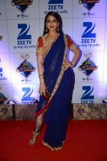 Sonali Bendre at Zee Rishtey Awards in Mumbai on 21st Nov 2015